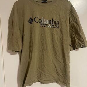 Columbia Green Short Sleeve Tee Casual Comfort
